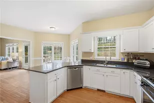 1632 Willow Way, Woodstock, GA 30188 - Photo 17