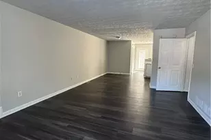 75 Davis Mill Ct, Lawrenceville, GA 30044 - Photo 5