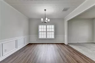 6670 Island Pointe Dr, Buford, GA 30518 - Photo 11