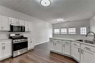 6670 Island Pointe Dr, Buford, GA 30518 - Photo 21