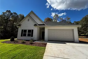 116 Valley View Dr, Maysville, GA 30558 - Photo 3