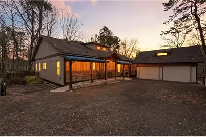 200 McClure Drive, Cumming, GA 30028 - Photo 9