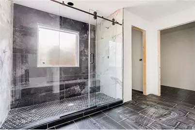 1013 Queens Bridge Way, Griffin, GA 30233 - Photo 9