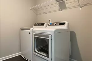 4402 Grosbeak Dr, Hoschton, GA 30548 - Photo 17