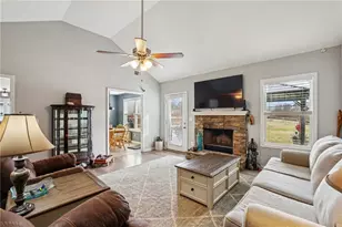 169 Grandview Dr, Jefferson, GA 30549 - Photo 5