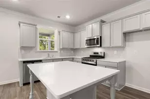 221 Sandy Oak Dr, Loganville, GA 30052 - Photo 11