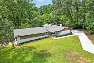 3909 Bellair Dr, Marietta, GA 30066 - Photo 7