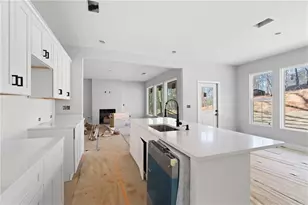 6144 Cardinal Dr, Gainesville, GA 30506 - Photo 7