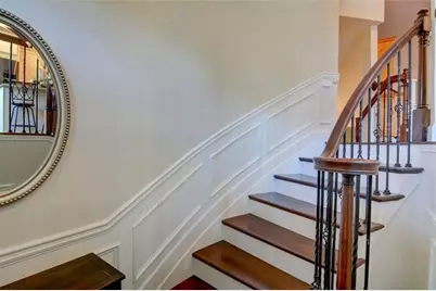 1660 Woodbridge Lane NE, Atlanta, GA 30329 - Photo 3