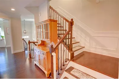 1660 Woodbridge Lane NE, Atlanta, GA 30329 - Photo 17