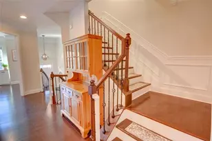 1660 Woodbridge Ln NE, Atlanta, GA 30329 - Photo 17