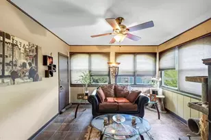 68 Montre Square NW, Atlanta, GA 30327 - Photo 9