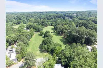 68 Montre Square NW, Atlanta, GA 30327 - Photo 33