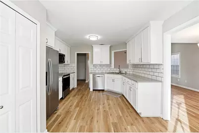 2335 Winthrope Way Drive, Alpharetta, GA 30009 - Photo 7