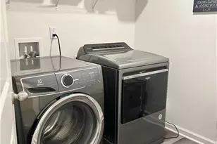 129 Carnaby St, Winder, GA 30680 - Photo 31