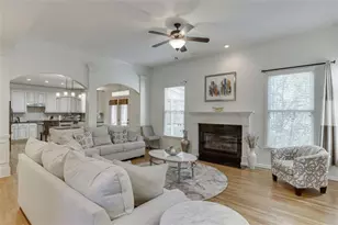 4880 Stone Moss Path, Hoschton, GA 30548 - Photo 9