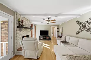 2334 Pine Point Dr, Lawrenceville, GA 30043 - Photo 25