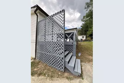 2747 Santa Barbara Drive NW, Atlanta, GA 30318 - Photo 17