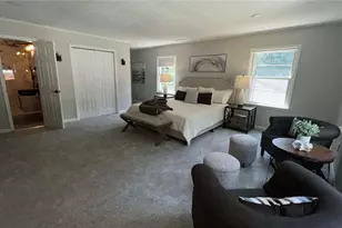 2747 Santa Barbara Dr NW, Atlanta, GA 30318 - Photo 7