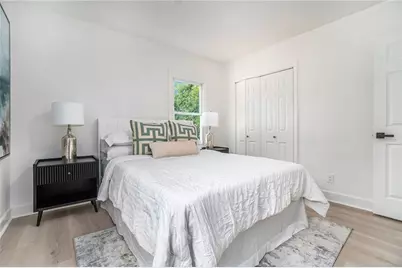 2539 Glendale Circle SE, Smyrna, GA 30080 - Photo 11