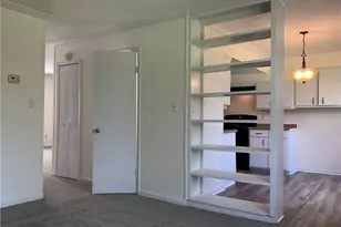 6354 Shannon Pkwy, Union City, GA 30291 - Photo 7