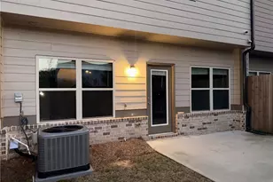 480 Rockfern Ct, Lilburn, GA 30047 - Photo 3