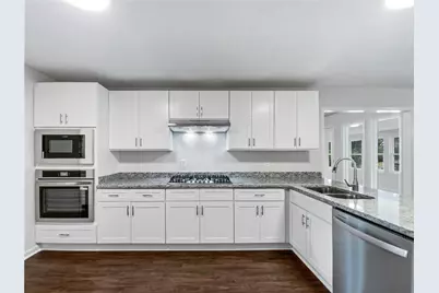 110 Spring Creek Court, Fayetteville, GA 30215 - Photo 9