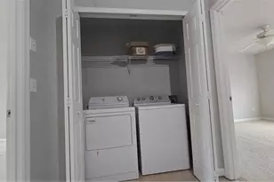 2190 Landing Walk Dr, Duluth, GA 30097 - Photo 9