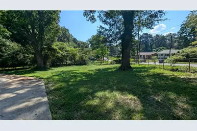 3242 Browns Mill Road SE, Atlanta, GA 30354 - Photo 15