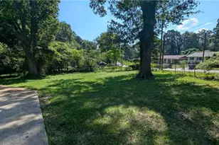 3242 Browns Mill Rd SE, Atlanta, GA 30354 - Photo 15