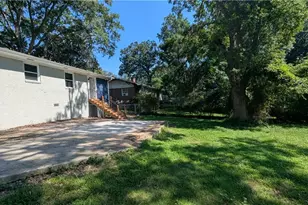 3242 Browns Mill Rd SE, Atlanta, GA 30354 - Photo 13