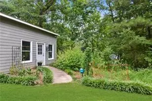 585 Lee Dr, Acworth, GA 30102 - Photo 3