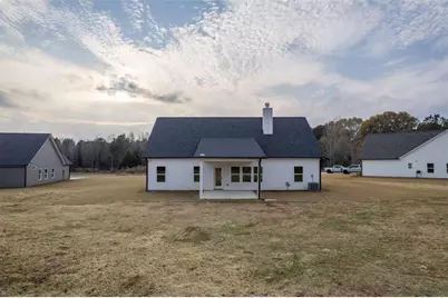 209 Squirrel Run, Good Hope, GA 30641 - Photo 37