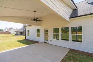 209 Squirrel Run, Good Hope, GA 30641 - Photo 35