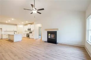 209 Squirrel Run, Good Hope, GA 30641 - Photo 17