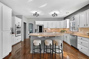 708 Vinings Estates Dr SE, Mableton, GA 30126 - Photo 9