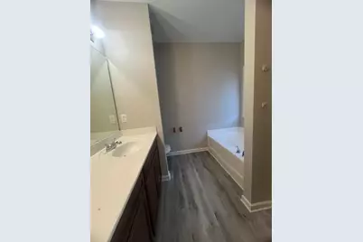 1053 Sutherland Drive, Winder, GA 30680 - Photo 13