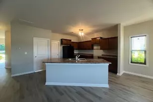 1053 Sutherland Dr, Winder, GA 30680 - Photo 5