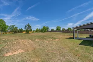 205 Squirrel Run, Good Hope, GA 30641 - Photo 35