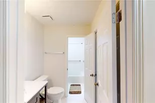 42 Skylark Ln, Jonesboro, GA 30238 - Photo 17