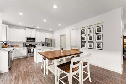 570 Edgemore Road, Canton, GA 30114 - Photo 9