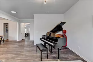 5215 Wheeler Run Dr, Auburn, GA 30011 - Photo 9