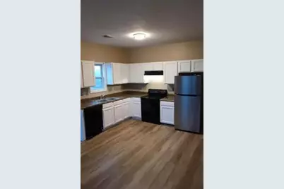2065 Ml King Jr. Drive NW, Atlanta, GA 30310 - Photo 3