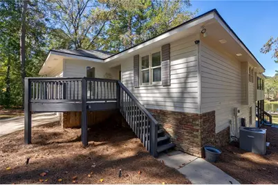 1691 White Oak Drive, White Plains, GA 30678 - Photo 5