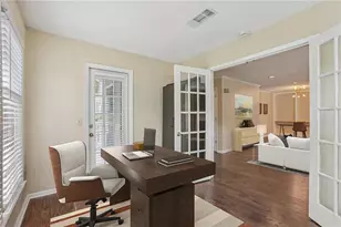 208 Bainbridge Dr, Atlanta, GA 30327 - Photo 3