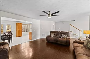 5551 Rose Ridge Ct, Flowery Branch, GA 30542 - Photo 11