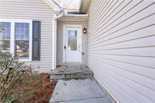 1070 Leighs Brook Way, Dacula, GA 30019 - Photo 3