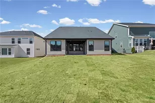 713 Crystal Lk Pkwy, Hoschton, GA 30548 - Photo 37