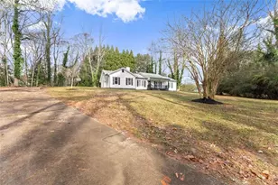 4048 Ryckeley Dr, Gainesville, GA 30504 - Photo 3