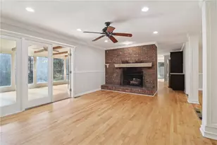 937 Hidden Falls Ln SE, Smyrna, GA 30082 - Photo 9